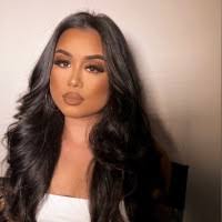 3300+ "Dee Dee" profiles