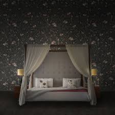 Modern canopy beds trade this romantic aesthetic for a more contemporary look without sacrificing any of the luxury or classy appeal. Traditional Luxury Timeless Elegance Kingston Four Poster Bed