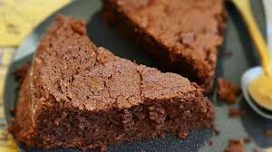 Gateau Au Chocolat Rapide Avec Seulement 2 Ingredients Vous Avez Envie D Un B En 2020 Gateau Chocolat Thermomix Recette Fondant Au Chocolat Fondant Chocolat Thermomix
