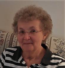 Sally Lauer's Instagram, Twitter & Facebook