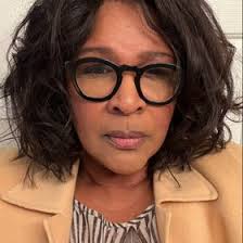 Lorna Masters (lornamasters)