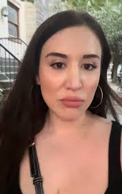 One/Size Setting Spray Review: My Makeup Survived 14 Hours and 99 Degree  Weather