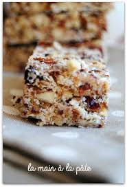 Barres Crues Comme Des Barres De Cereales Avec Juste Des Fruits Secs Noix De Coco Noix De Cajou Amandes Barre De Cereales Recette Sucre Facile Fruits Secs