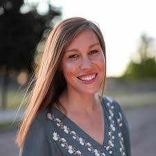 Alisha Stephens's Instagram, Twitter & Facebook