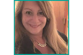 Robin Pease's Instagram, Twitter & Facebook