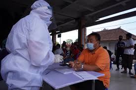 Donor darah merupakan aktivitas memberikan atau menyumbangkan darah secara sukarela. Selesai Donor Darah Selain Sehat Dapat Pijer Kelapa Daksina Balinews Id