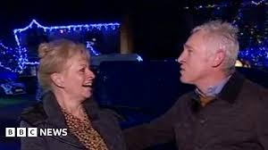 Man proposes to partner during Christmas lights TV broadcast