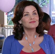 Sono curioso, c'è qualcuno che ha effettivamente capito la prospettiva di  Anna? : r/GilmoreGirls