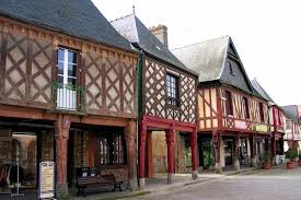 La Guerche De Bretagne 35 Medieval Colombage Ille Et Vilaine Bretagne Beaux Villages