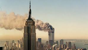 September 11 attacks ）は、 2001年 9月11日 （火）の朝、 イスラーム過激派 テロリスト集団 アルカイダ によって行われた、 アメリカ合衆国 に対する4回の協調 テロ攻撃 である 。 6park Com 911äº‹ä»¶è§£ç¦ç…§ç‰‡ ç»æœ›çš„äººä»¬ç«™åœ¨çª—æˆ·å¤– ç™½å®«å®˜å'˜èº²å…¥åœ°å ¡