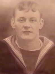 Edward Mcelwee's Instagram, Twitter & Facebook