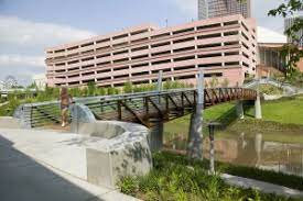 Two canoe and kayak launches invite visitors to enjoy the beauty of buffalo bayou from the water. Sabine Promenade Buffalo Bayou Partnershipbuffalo Bayou Partnership