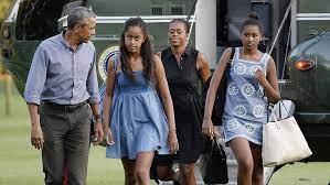 Noch ist nicht bekannt, wie malia und sasha obama auf das angebot reagiert haben, doch eine ablehnung. Erstaunlich Sie Hatten Freunde Michelle Obama Plaudert Uber Ihre Tochter N Tv De