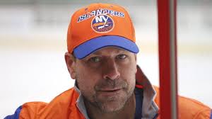 Islanders interim coach Doug Weight: 'There's no time to waste'