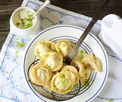 Pelmeni Mit Meerrettich Dip Cookidoo Das Offizielle Thermomix Rezept Portal