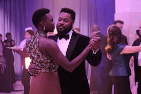 Nouveau enjeux ce récit, saison trois inédite. The Resident Review Reverse Cinderella Season 3 Episode 16 Tell Tale Tv
