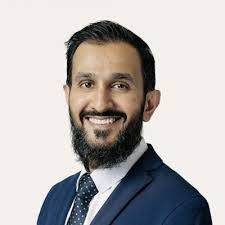 Stuart Ferris's Instagram, Twitter & Facebook