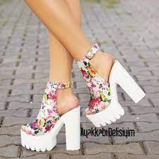 Kalin Beyaz Topuklu Yazlik Bayan Ayakkabi Modelleri Women Shoes Fashion 3 Ayakkabi Bayan Beyaz Fas Casual Shoes Women Women Shoes Womens Fashion Shoes