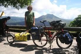 Misi⏩meningkatkan jumlah pengguna sepeda untuk. 10 Questions Cycling In Indonesia Travellingtwo Bicycle Touring Around The World