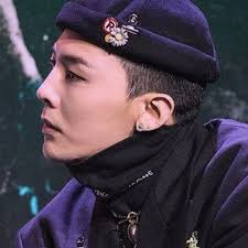 G-Dragon Photos