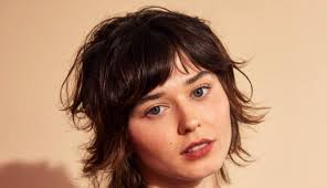 Ruby Cruz Signs With Independent Artist Group