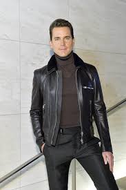 Your Guide To What A List Celebrities Are Wearing To 2020 S Fall Fashion Week Fall Fashion Week Stylish Celebrities Fashion Week