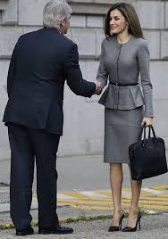 Spanish Queen Letizia Attends Meeting At Aecid In Madrid Business Outfits Queen Letizia Spanish Queen