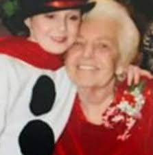 28 AND FEELIN' GREAT! 🎉🎂🎊 THANK YOU FOR ALL THE BIRTHDAY LOVE 🖤 #groove  #earthwindandfire #hustle #28 #birthday #birthday #dance #dancer  #dancersofinstagram