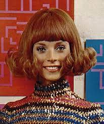 Flipped Out Hair Flip Vintage Hairstyles Retro Hairstyles
