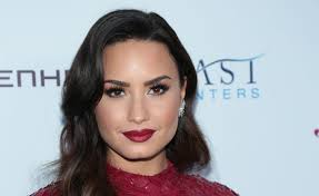 Demi Lovato As Selena Quintanilla is Everything & More!