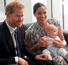 A daughter lilibet diana mount batten windsor was welcomed into the world on friday, june 4th at 11:40 am at the santa barbara cottage hospital weighing in at a seven pounds, eleven ounces. Meghan Markle Et Harry Isoles Au Canada Leur Lieu De Vacances Devoile Purepeople