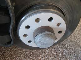 Both red bull and williams have trialled blown wheel spacers in formula 1 testing at barcelona, deploying similar solutions to mercedes' 'controversial' rear wheel design seen last year. Wheel Spacers Mbworld Org Forums