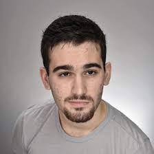 Lona Seymour's Instagram, Twitter & Facebook