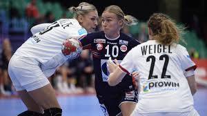 Two new recipients have scooped the 2019 awards for ihf world player of the year: Em Dhb Frauen Kassieren Historische Pleite Gegen Norwegen Eurosport
