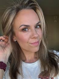 Natural Eye Makeup with Cream Correctors