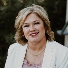 Tina Floyd's Instagram, Twitter & Facebook