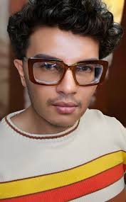 I'm looking for some grey color toppers for Larkin.