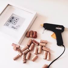 Ikea Diy Bastelidee Eine Ribba Mini Pinnwand Mit Weinkorken Ikea Diy Weinkorken Ikea