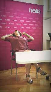 100 millionen euro hat alleinvorstand thomas schmid auf der hohen kante. Beate Meinl Reisinger S Feet Wikifeet
