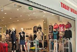 Modelul in forma de unicorn. Tally Weijl Store In The Delta City Shopping Center Snp Constructions