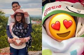 Dia punya hati punya perasaan kita orang lelaki kita perlu bertahan ada satu kunci dalam kehidupan jika ikhlas dalam hati kan temu kebahagian. Artis Malaysia Aiman Tino Teruja Kini Jadi Pakcik Tak Facebook