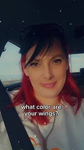 Lauren Deegan's Instagram, Twitter & Facebook