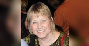 Carolyn Carrano's Instagram, Twitter & Facebook