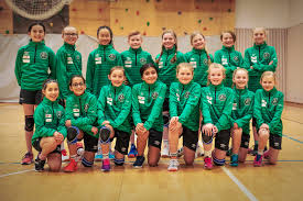 Hun elsker tatoveringer og amerikansk fotball. Pamelding Skjetten Handball 09 Skjetten Handball