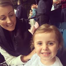 Anna McCarthy (@AnnaMcC4rthy)