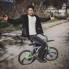 Peter Gadiot Peter Gn On Instagram Come At Me Bro James In Queen Of The South Queen Of The South Extraordinary People Attractive Clothing