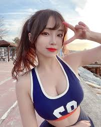 Coco20002 - Free sexy pics, galleries & more at Babepedia