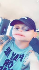 Dustin Hester's Instagram, Twitter & Facebook