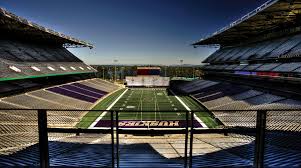 See more of uw medicine on facebook. At Husky Stadium It S A Whole New Ballgame Uw Magazine University Of Washington Magazine