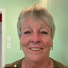 What time does Craig open this morning?